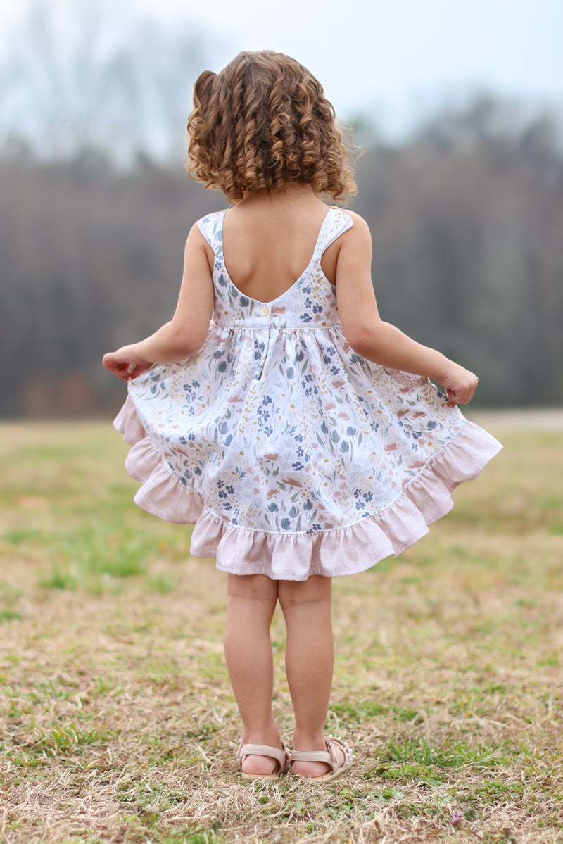 Emilia – Little Lizard King