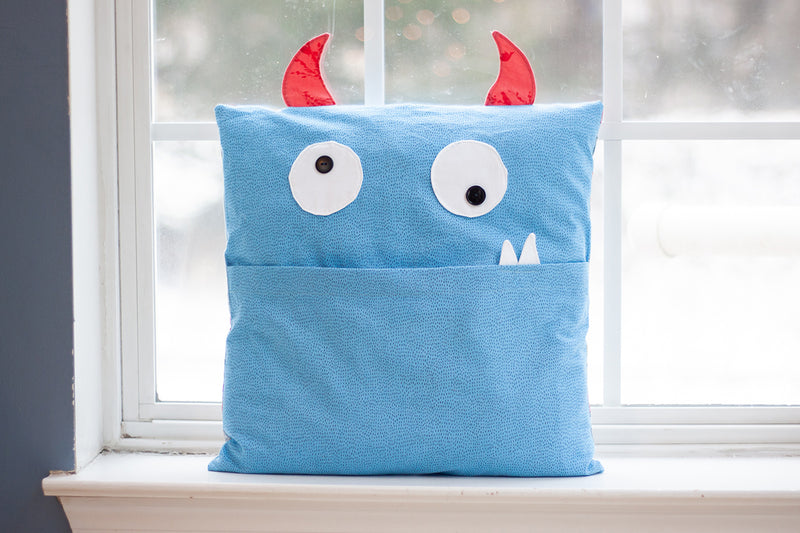 Animazing Pillow Cover