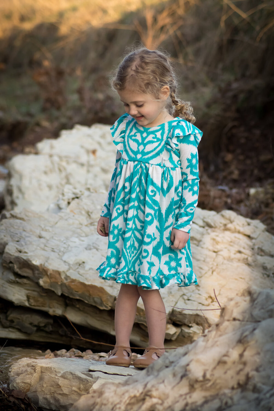 https://littlelizardking.com/cdn/shop/products/Cusco_Dress_Pattern_3_ec0ba865-281d-4091-a9ac-f78832cac810_900x.jpg?v=1696357704