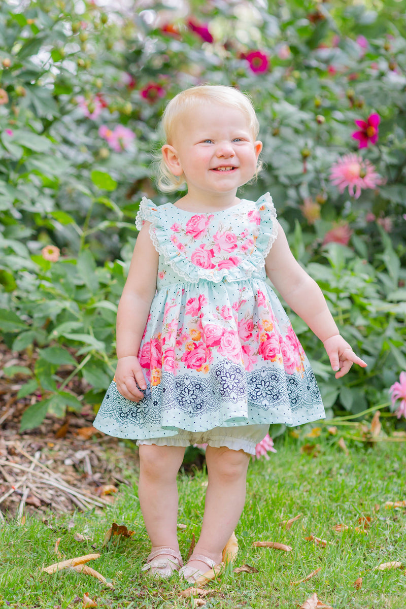 5 Easy Dress Patterns For Girls - Farmhouse on Boone
